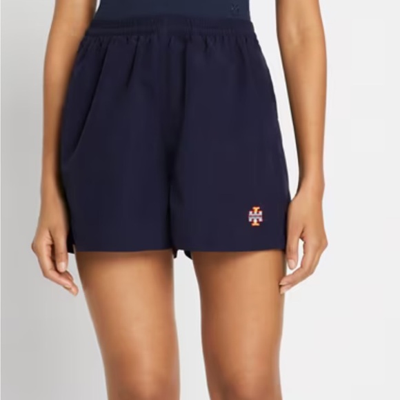 Tory Burch Women's XL Camp Performance Nylon Relaxed Shorts. olive - Picture 1 of 6